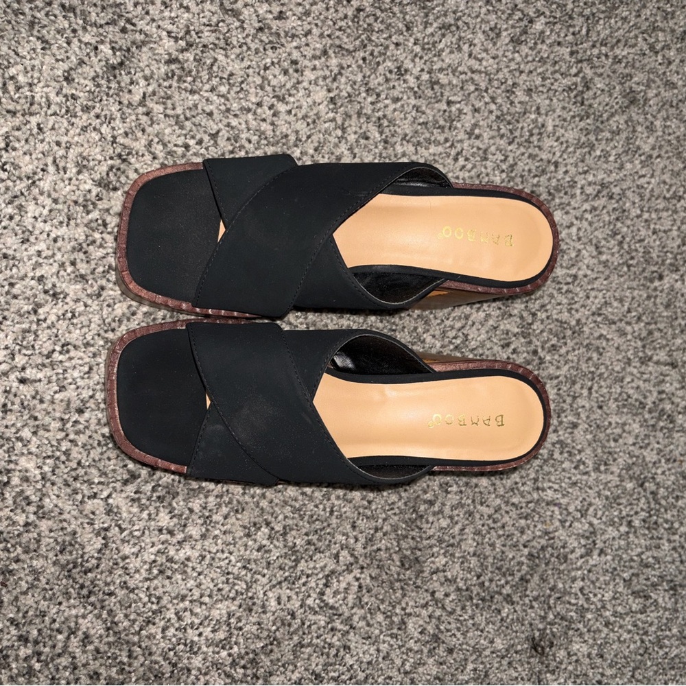 Women's Black Chunky Heel